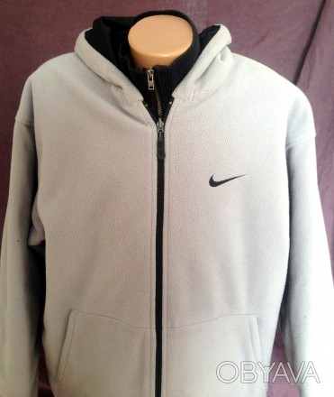 Куртка Nike двухсторонняя ( с черной стороны есть дефект, две дырочки спереди и . . фото 1