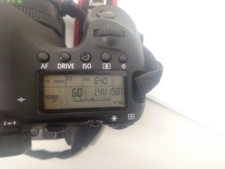 Canon 6d
тушка(пробег 90к) 800$
к тушке 4 оригинальных аккума
+2 карточки по . . фото 12
