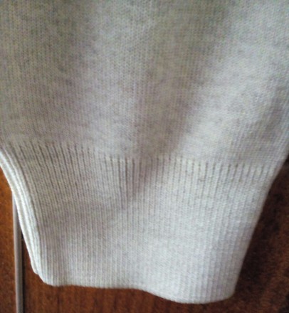 Свитер (пуловер) практически новый, одет пару раз.
Страна производитель Турция,. . фото 9