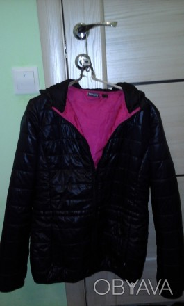 Продам жіночу демісезонну куртку німецької фірми Esmara.Розмір 42.Стан нової.Без. . фото 1