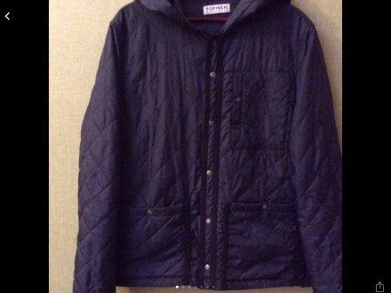 Демисезонная мужская куртка темно-синего цвета с капюшоном. Страна производитель. . фото 2