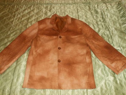 Куртка-пиджак кожаная. Весна-осень. В хорошем состоянии. Размер 52-54. Плечи - 5. . фото 2