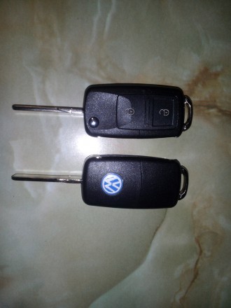 Выкидной ключ Skoda, Volkswagen, Seat,Audi 2 или 3 кнопки.
Цена актуальная.

. . фото 10