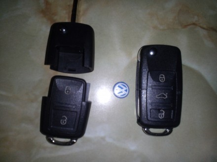 Выкидной ключ Skoda, Volkswagen, Seat,Audi 2 или 3 кнопки.
Цена актуальная.

. . фото 5