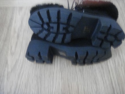 Ботинки женские зимние на каблуке, эко-замш, иск. мех, каблук 4,5 см, платформа . . фото 9