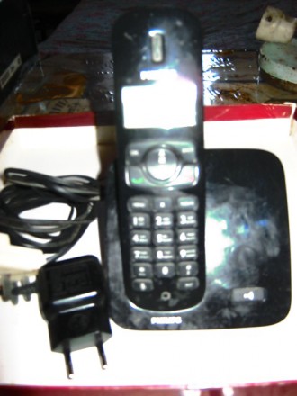 Стационарный радио – телефон Филипс с проводами длинными на теленфон и 220 вольт. . фото 4