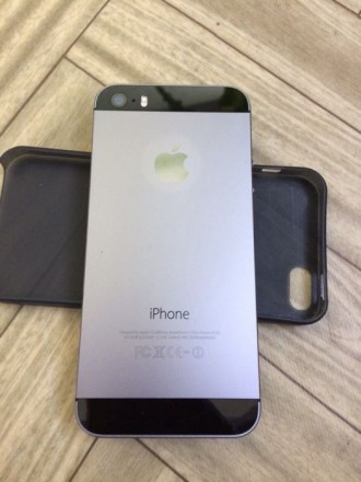 Продам iPhone 5s Never Lock идеальное состояние, есть небольшая царапина на задн. . фото 3