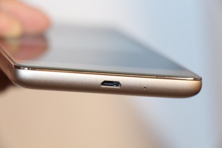 Xiaomi Redmi 3S 32GB (Gold), идеал, дисплей под стеклом с первого дня, ни одной . . фото 5