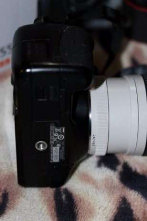 Маю на продаж гарнесенький апарат - Canon 550D. Стан технічно та візуально гарни. . фото 4