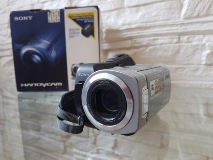 Продам відеокамеру SONY (Японія). Стан ідеальний, користувалися не часто, все пр. . фото 2
