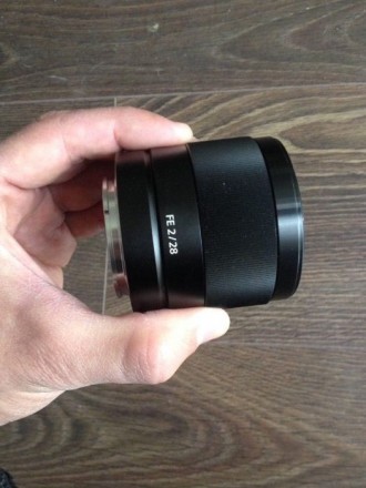 Автофокусный Обьектив Sony FE 28mm f2.0, коробочный комплект с гарантией, покупа. . фото 3