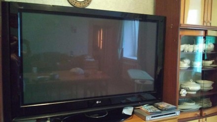 Продам свой телевизор в отличном состоянии. Характеристики LG 60PF95 Прогрессивн. . фото 2