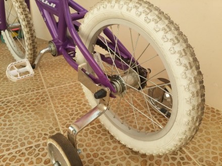 Велосипед для девочки фирма FUJI, бу, состояние очень хорошее. Метал, повреждени. . фото 5