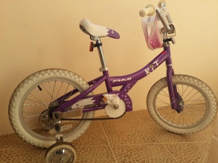 Велосипед для девочки фирма FUJI, бу, состояние очень хорошее. Метал, повреждени. . фото 2