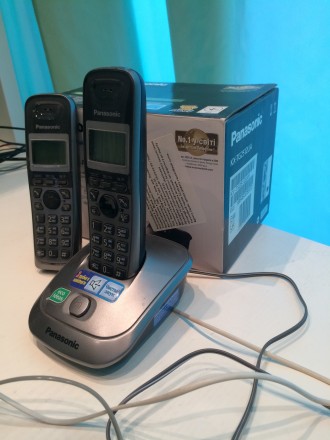 Радиотелефон Panasonic. Модель Panasonic KH-TG2512UA. Б/у. Две трубки, в отлично. . фото 7