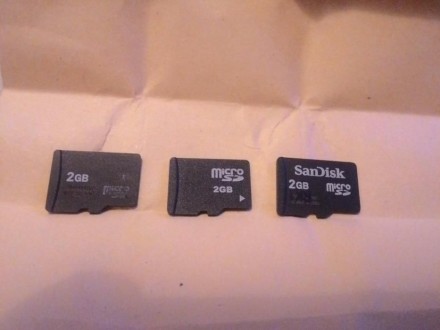 Продам MicroSD (Micro SD, Микро СД) карты - 4 шт по 2 ГБ ! На фото изображено 3,. . фото 2