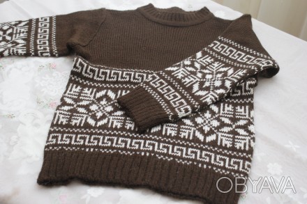свитер коричневый снежинка + греческий орнамент; рисунок двусторонний

длина 4. . фото 1