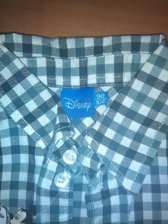 Модная рубашка фирмы Disney, рост 98-104. 100 % котон, качество супер, приятная . . фото 4