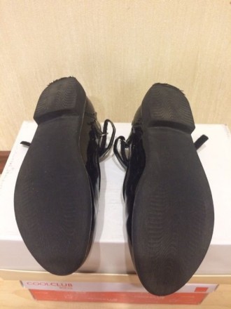 Чёрные лакированные туфли в хорошем состоянии. 32-й размер, 19.3 по стельке.. . фото 6