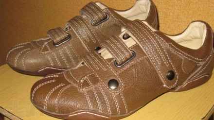Продам: кроссовки мужские Vitto Rossi. 
Размер 40 (указан внутри обуви). 
По с. . фото 2