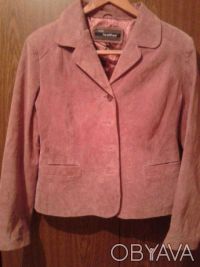 Продам куртку женскую, размер 48 (14/42 европейский), натуральная замша, цвет - . . фото 2