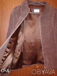 Продам куртку женскую замшевую, размер 48, цвет - светлый шоколадный, б/у, надев. . фото 3