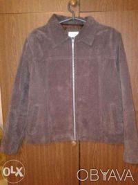 Продам куртку женскую замшевую, размер 48, цвет - светлый шоколадный, б/у, надев. . фото 2