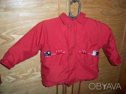 продаю ярко-красную курточку на ребенка 92 см (универсальная, подойдет как девоч. . фото 1