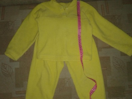 Пижама теплая на девочку 3-4 лет.Одна розовая другая желтая,каждая по 90 грн.. . фото 6
