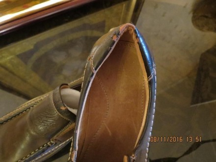 новые кожанные мужские туфли, однако в некоторых местах потрескались, т к долго . . фото 6