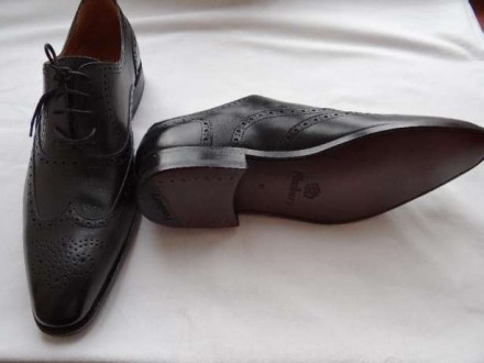 Новые праздничные (в т.ч. свадебные) туфли фирмы Finsbury (Англия) модель 9840 B. . фото 2