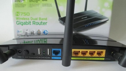 Продам мощный гигабитный беспроводной двухдиапазонный Wi-Fi маршрутизатор (роуте. . фото 3