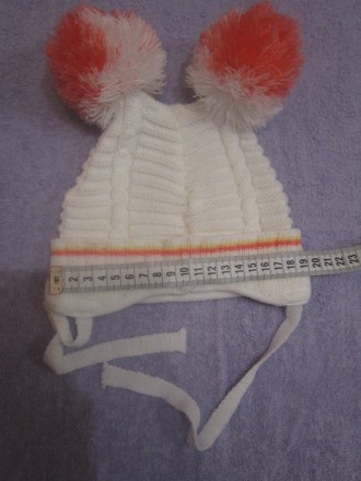 Демисезонная шапка для  девочки  44-46р.

Размер: 44-46
Цвет: молочная с кора. . фото 4