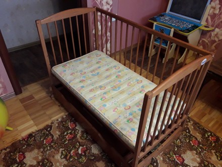 Продам удобную и качественную кроватку, изготовленую из экологически чистой нату. . фото 8