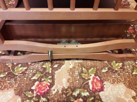Продам удобную и качественную кроватку, изготовленую из экологически чистой нату. . фото 7