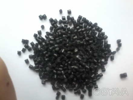 Продам гранулу полистирола (ПС) черного цвета для литья. Цена 22 грн/кг.. . фото 1