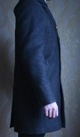 Пальто Zhuravlev Collection с капюшоном и подстежкой

Основная ткань: пальтова. . фото 5