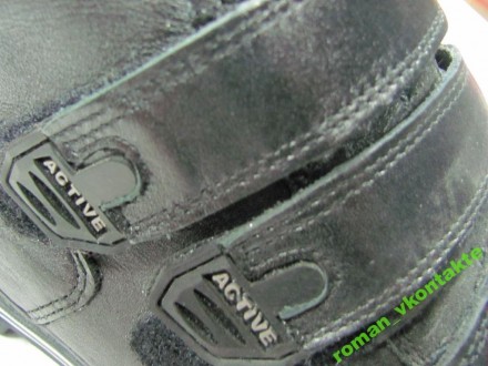 ПРОДАЕТСЯ

Ботинки из натуральной кожи

известной запорожской фабрики МИДА.
. . фото 9