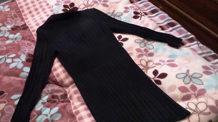 Продам черное маленькое платье белорусского производства. Шерсть+акрил. Не скаты. . фото 4