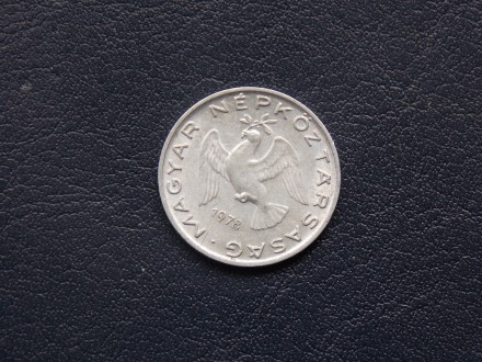 Монета Венгрии 10 филлеров 1978 года. . фото 2