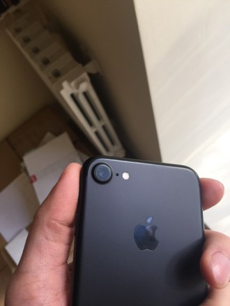 Продам Iphone 7 32gb Black Neverlock, в идеале, полный комплект + 2 чехла в пода. . фото 6