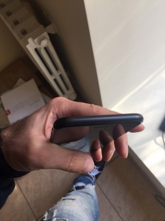Продам Iphone 7 32gb Black Neverlock, в идеале, полный комплект + 2 чехла в пода. . фото 5
