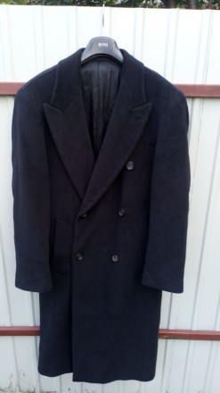 Супер качественное стильное пальто
 кашемир настоящий фирмы бос черного цвета
. . фото 9