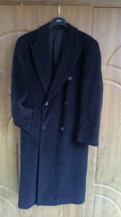 Супер качественное стильное пальто
 кашемир настоящий фирмы бос черного цвета
. . фото 7