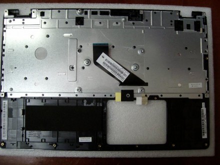 Клавіатура для ноутбука Acer Aspire ES1-512  EXTENSA 2508

60.MRWN1.022

Так. . фото 3