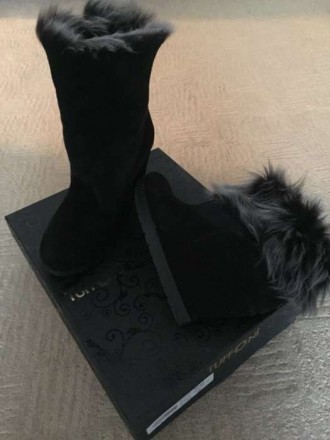 Почти новые зимние ботинки с мехом , одеты один раз, фирма Tuffoni. . фото 3
