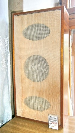 Продам первый советский полностью транзисторный радиоприёмник "Рига-102" в отлич. . фото 6