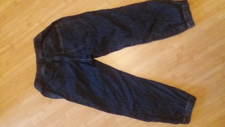 Отличные джинсы в идеальном состоянии, как новые, без следов носки (быстро вырос. . фото 4