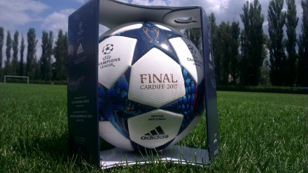 Мяч футбольный Adidas Finale 2017 CARDIFF OMB арт. AZ5200.
В наличии 2 шт.. . фото 2