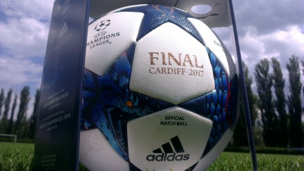 Мяч футбольный Adidas Finale 2017 CARDIFF OMB арт. AZ5200.
В наличии 2 шт.. . фото 3